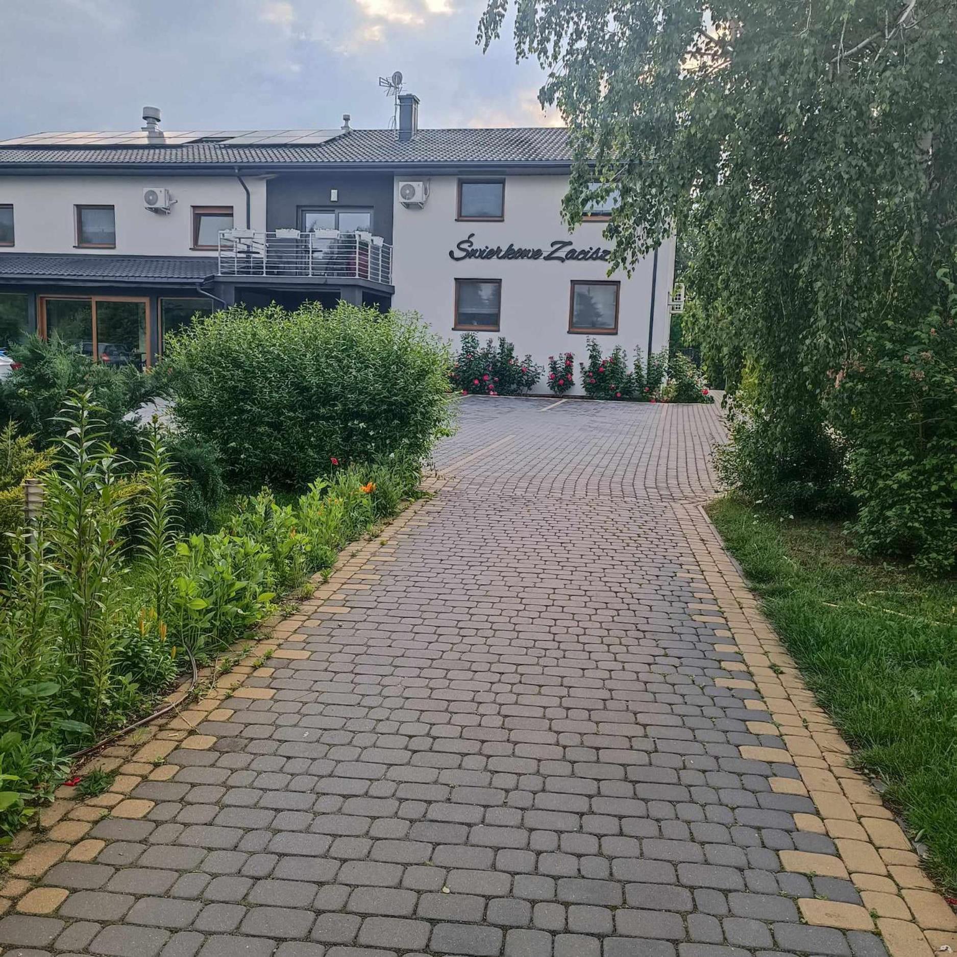 Swierkowe Zacisze Hotel Firlej Exterior foto